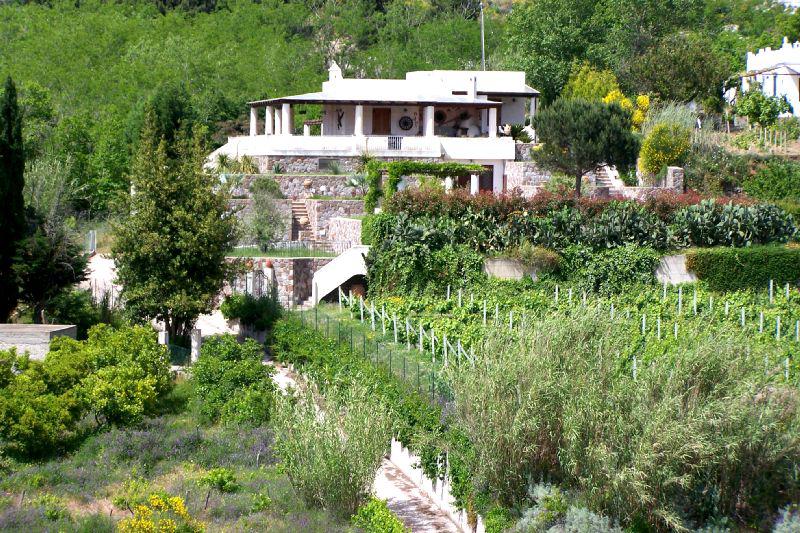 Vendesi Villa Singola Villino a Lipari via quattropani 98055 lipari me