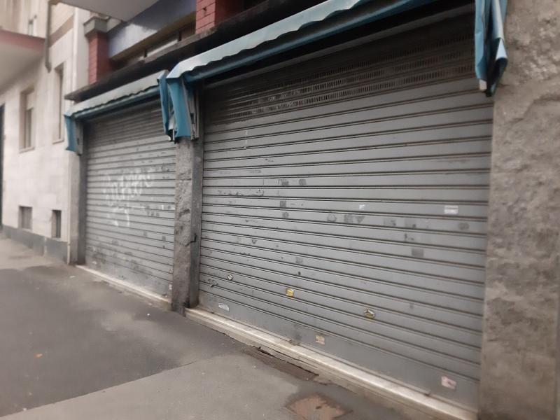 negozio, locale commerciale in affitto in via brissogne 22 a torino