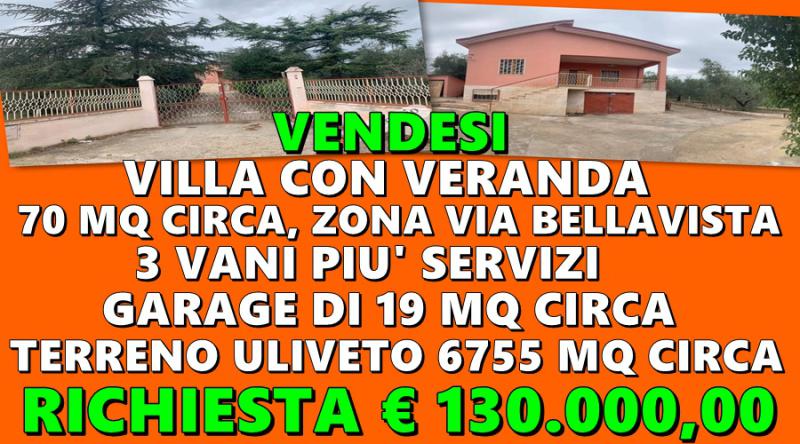 Vendesi Villa Singola Villino a Corato via duomo