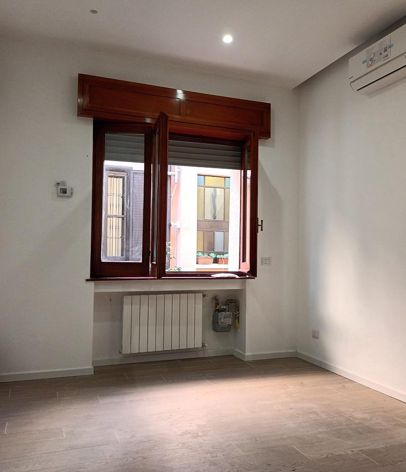 Vendesi Appartamento a Milano via giuseppe regaldi 33, 20161 milano